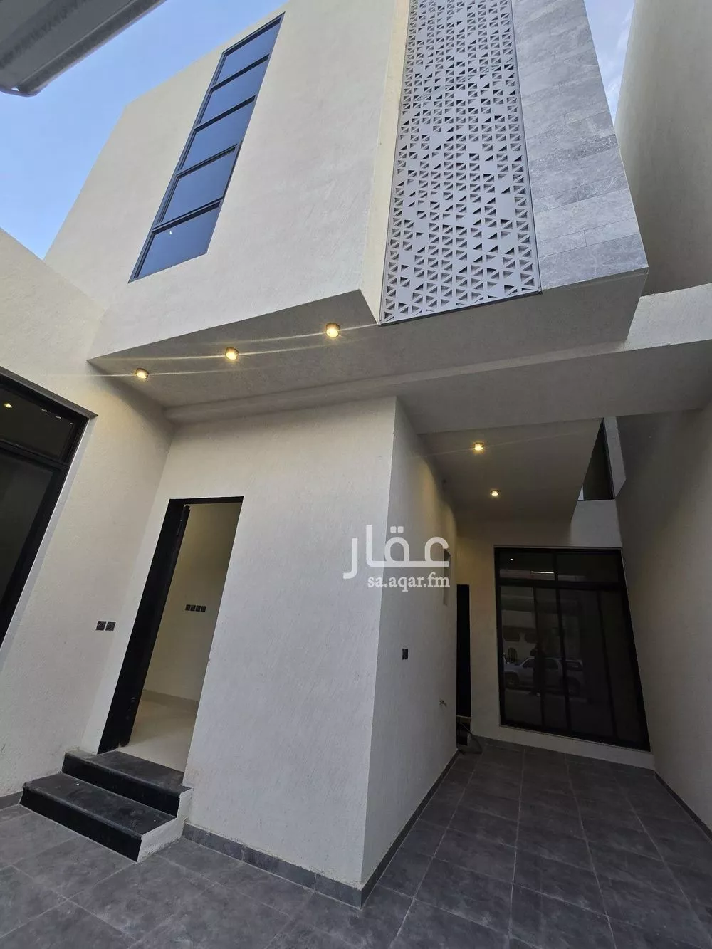 5 bedroom villa in Al Uraija Al Wusta, Riyadh 15