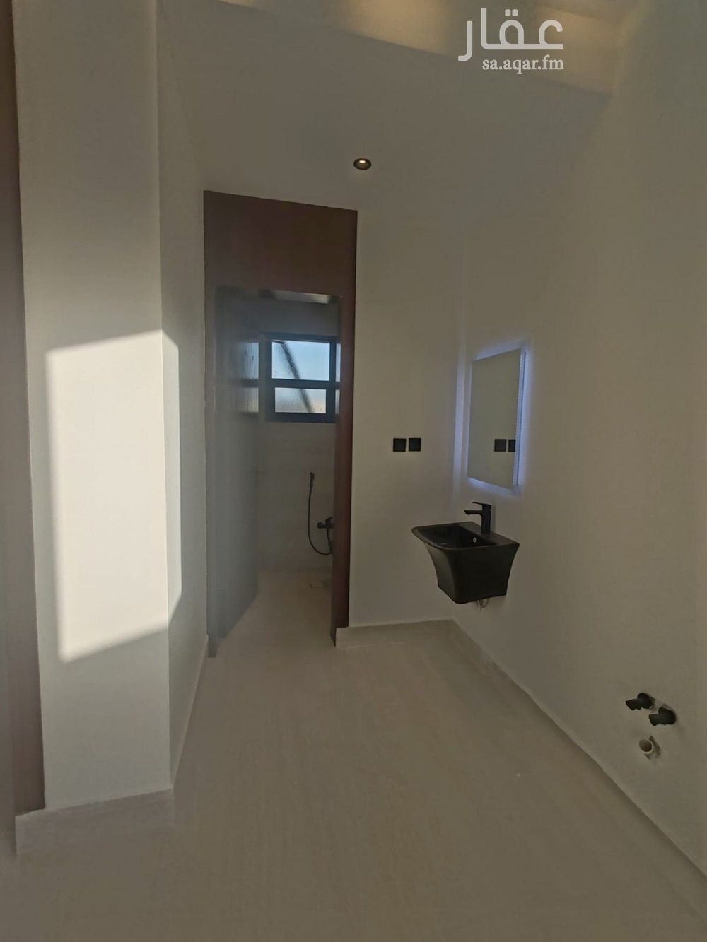 6 bedroom villa in Shubra, Riyadh 14