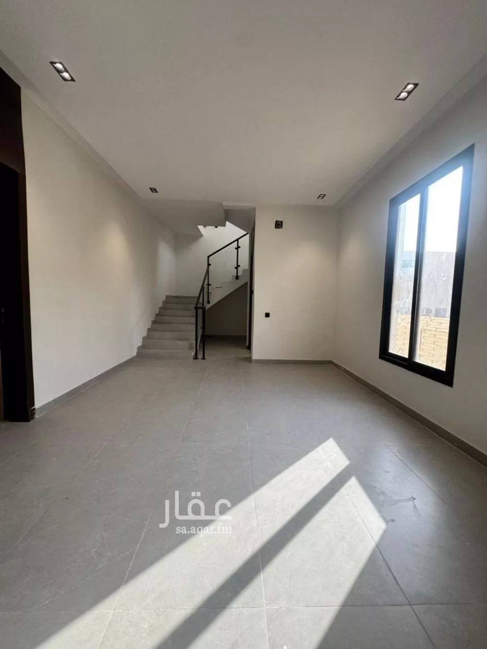 3 bedroom floor in Tuwaiq 5