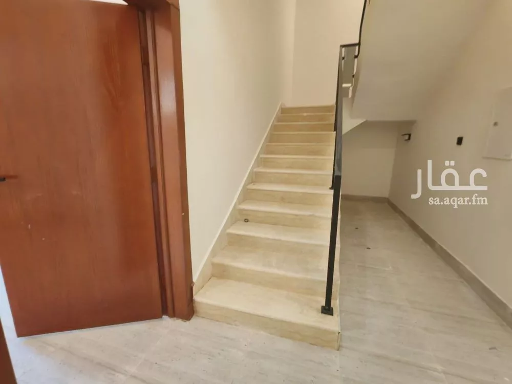 3 bedroom villa in Tuwaiq, Riyadh 11