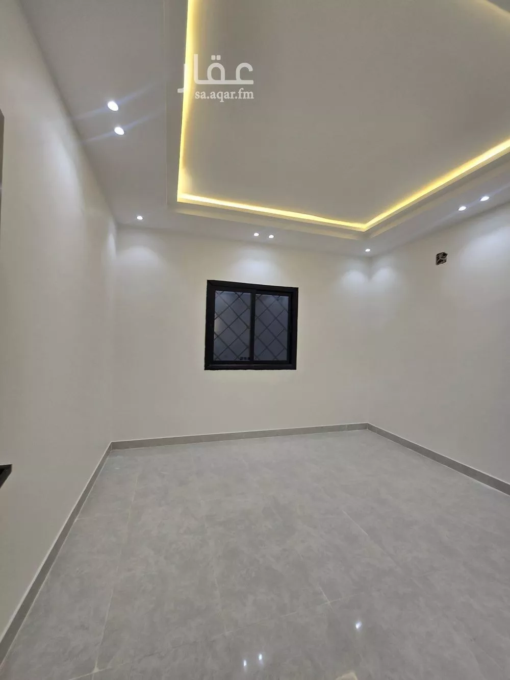 فيلا 4 غرف في بدر 5