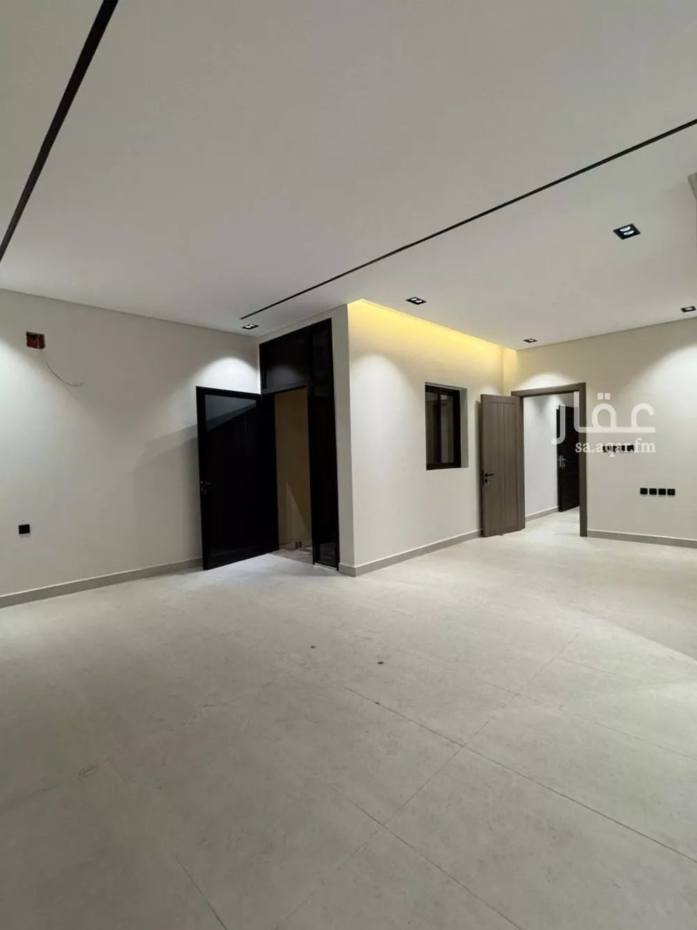 3 bedroom floor in As Suwaidi 3