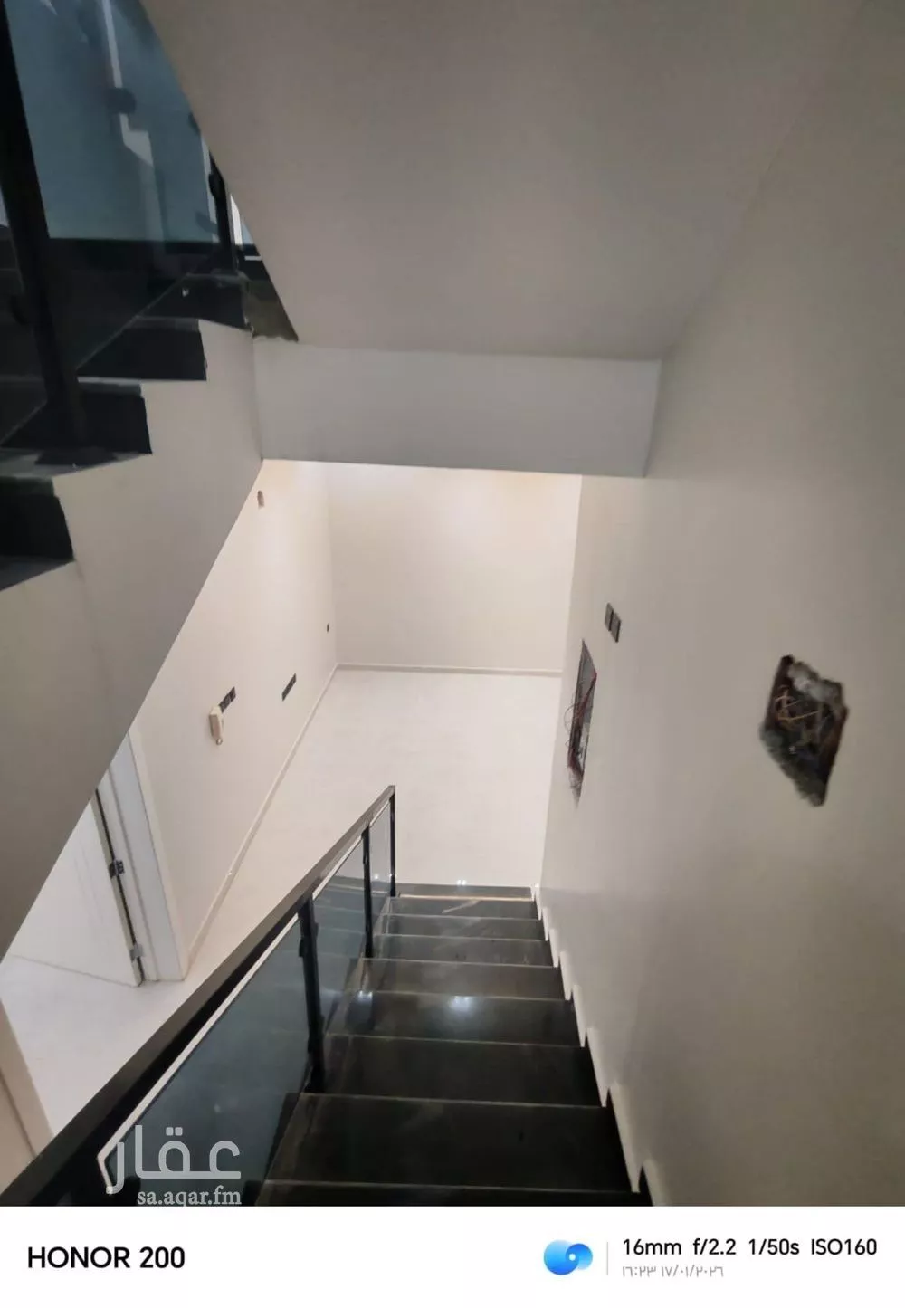 فيلا 5 غرف في العريجاء الغربية 3