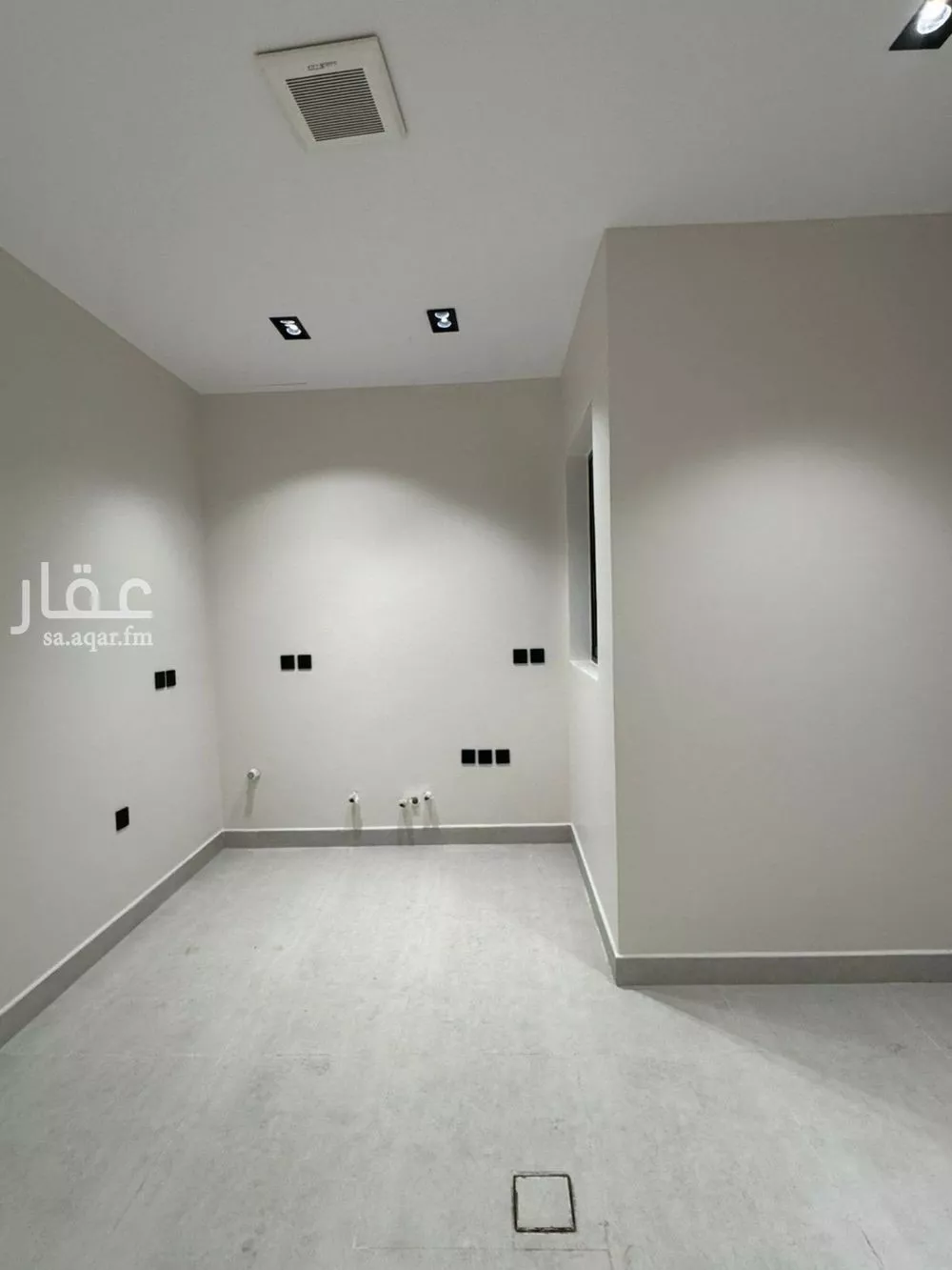 3 bedroom floor in As Suwaidi 2