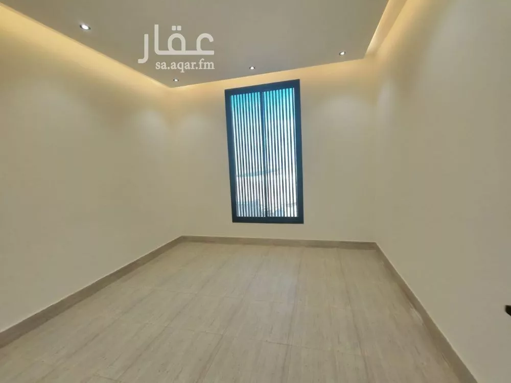 فيلا 5 غرف في طويق 4