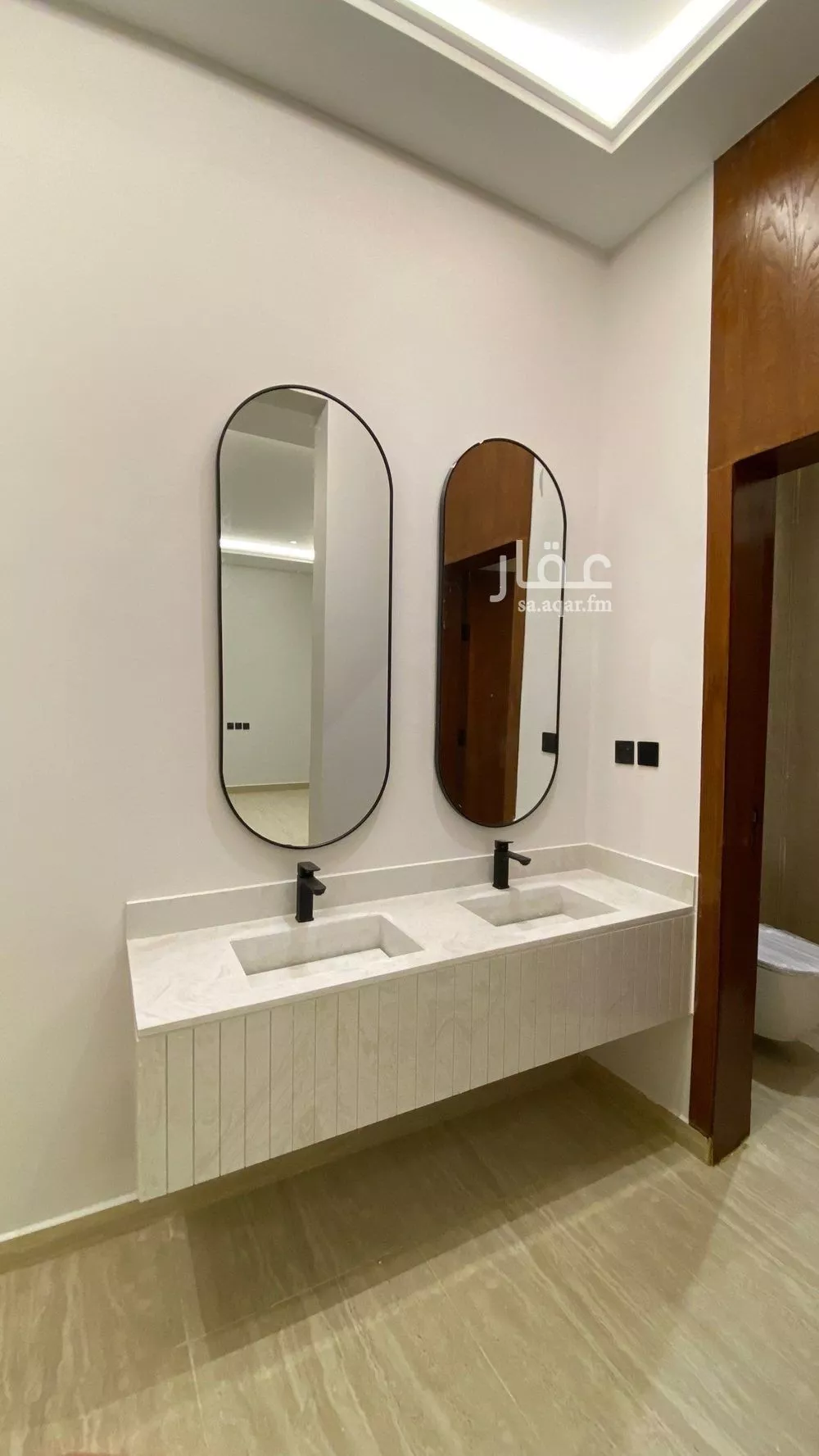 فيلا 4 غرف في شبرا، الرياض 5