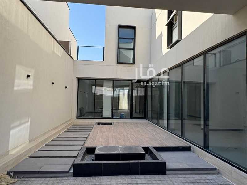 4 bedroom villa in Al Fanar, Eastern Province 3