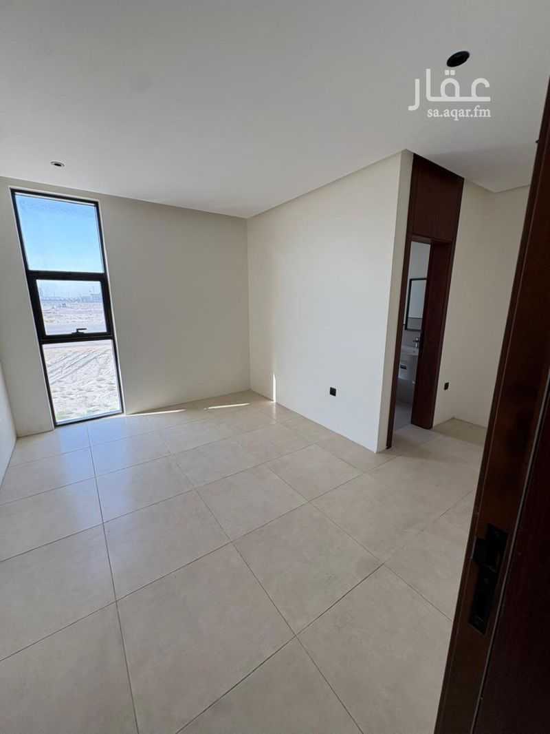 4 bedroom villa in Al Fanar, Eastern Province 8