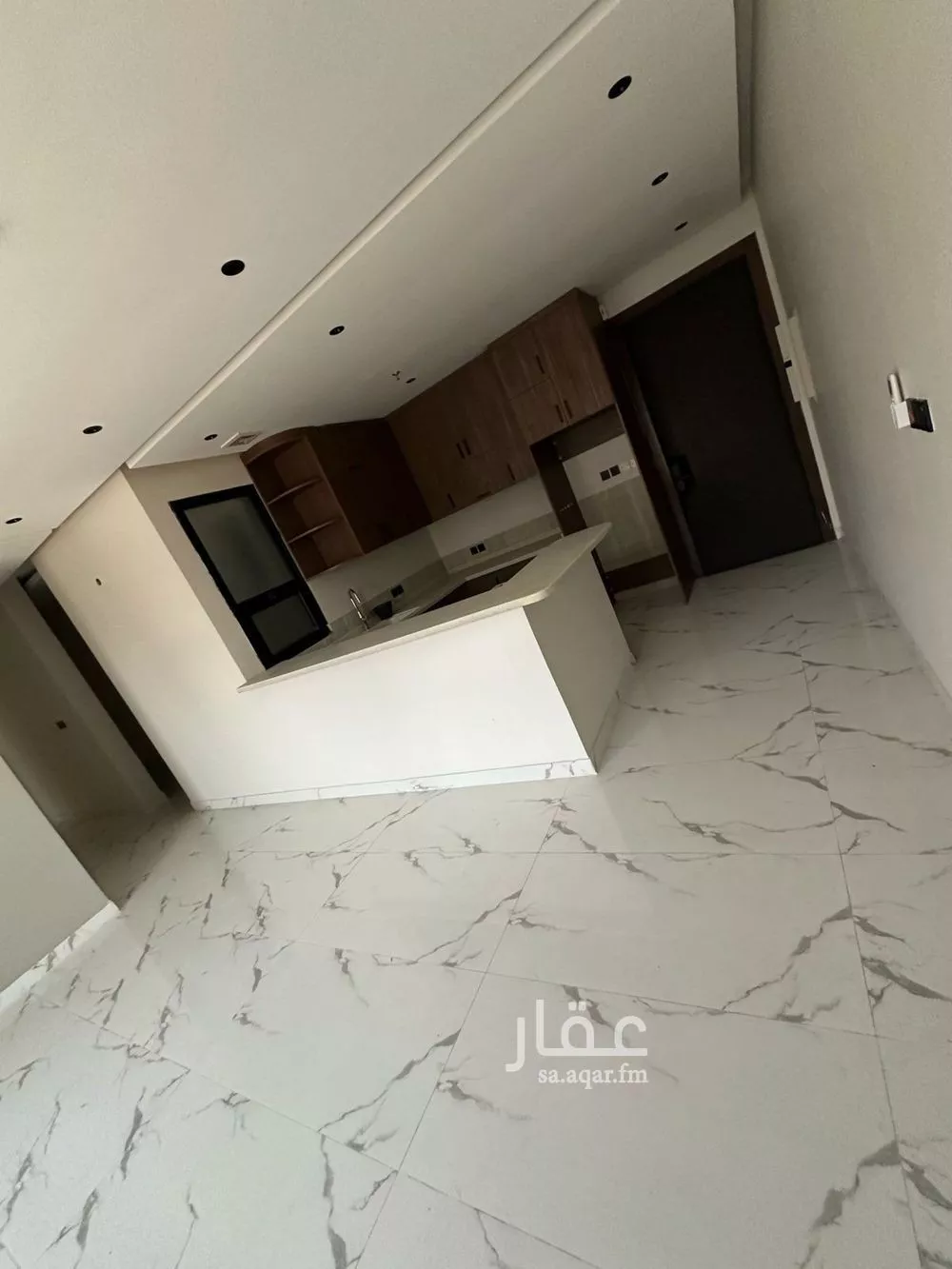 شقة 4 غرف في السيف 3