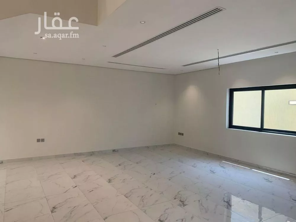 4 bedroom villa in Al Qashlah, Eastern Province 4