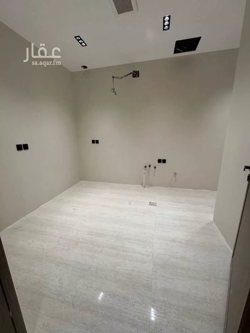 5 bedroom apartment in Al Uraija Al Wusta, Riyadh 8