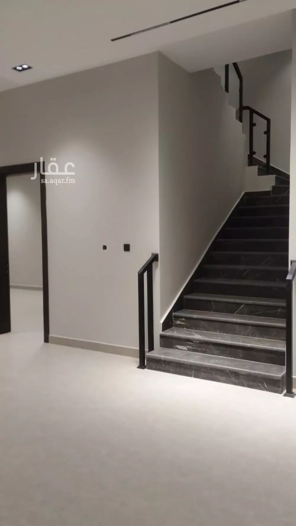 5 bedroom villa in Al Rimal 2