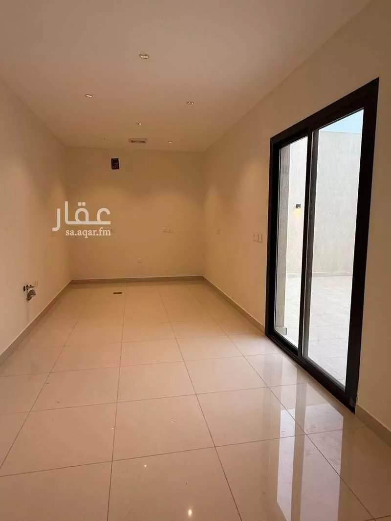 5 bedroom apartment in Al Difa 1