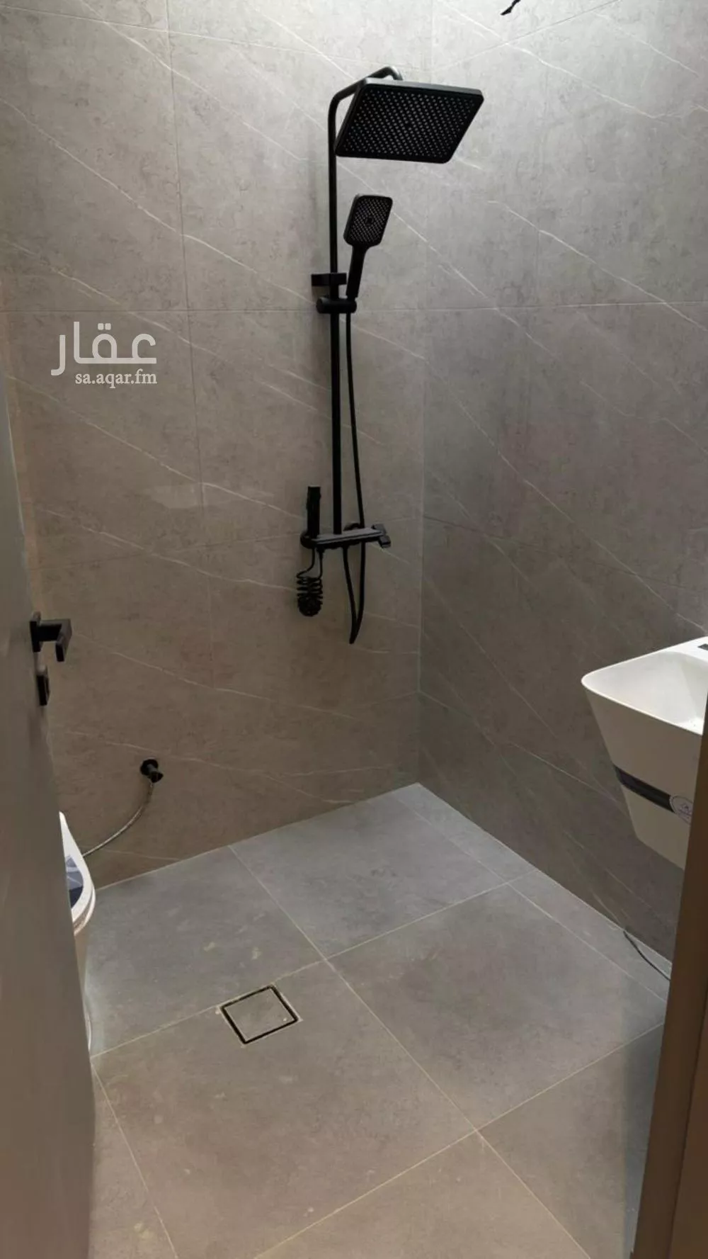 شقة 3 غرف في الياسمين 5