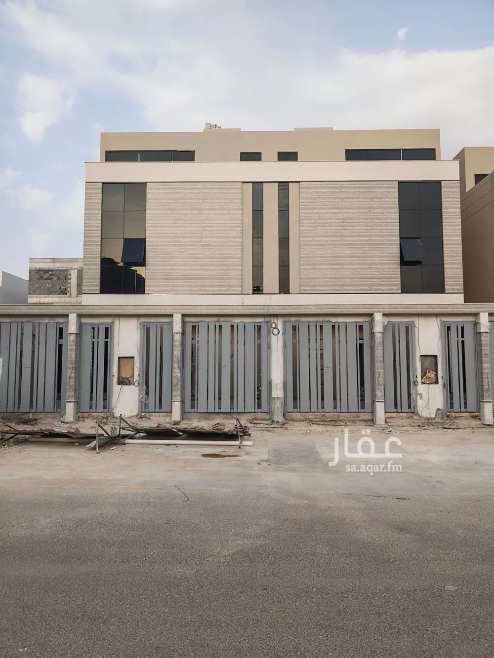 دور 4 غرف في العارض 1