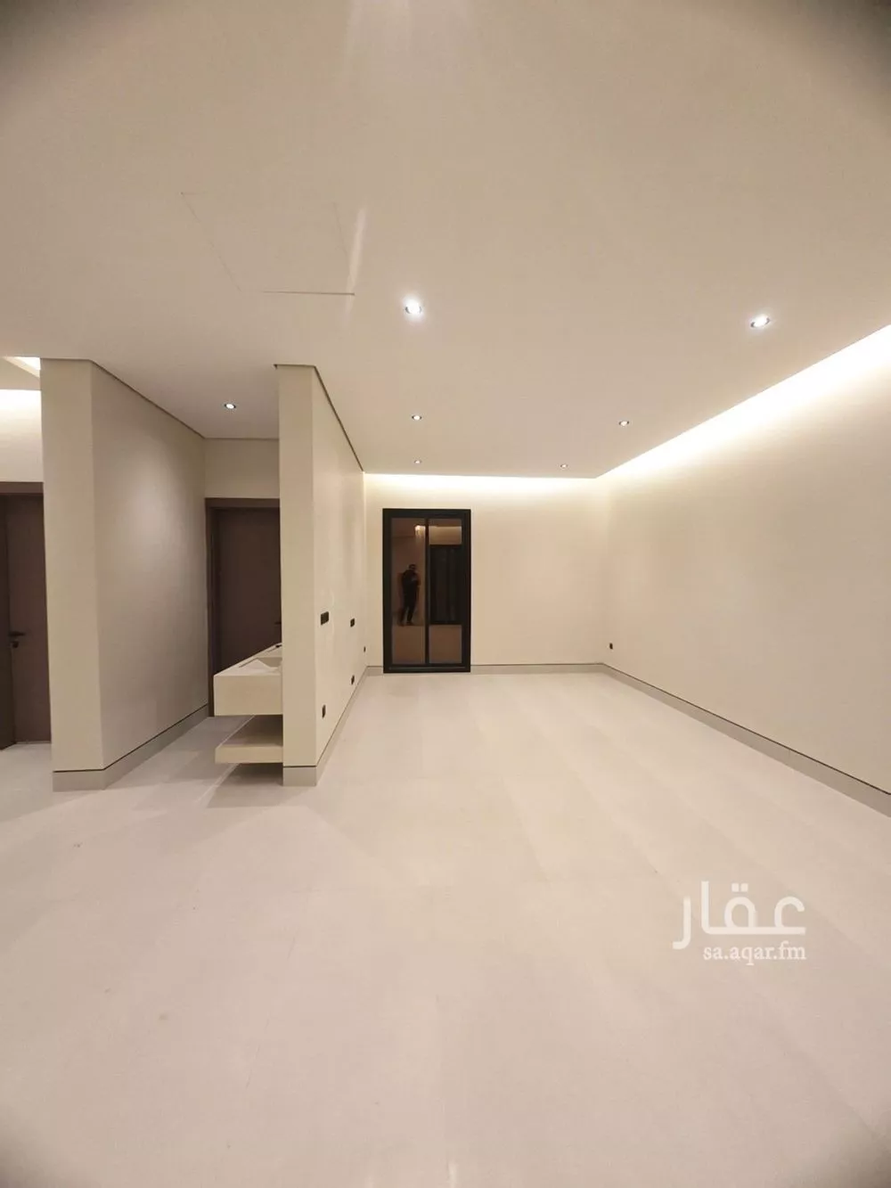 4 bedroom villa in Al Aridh, Riyadh 9