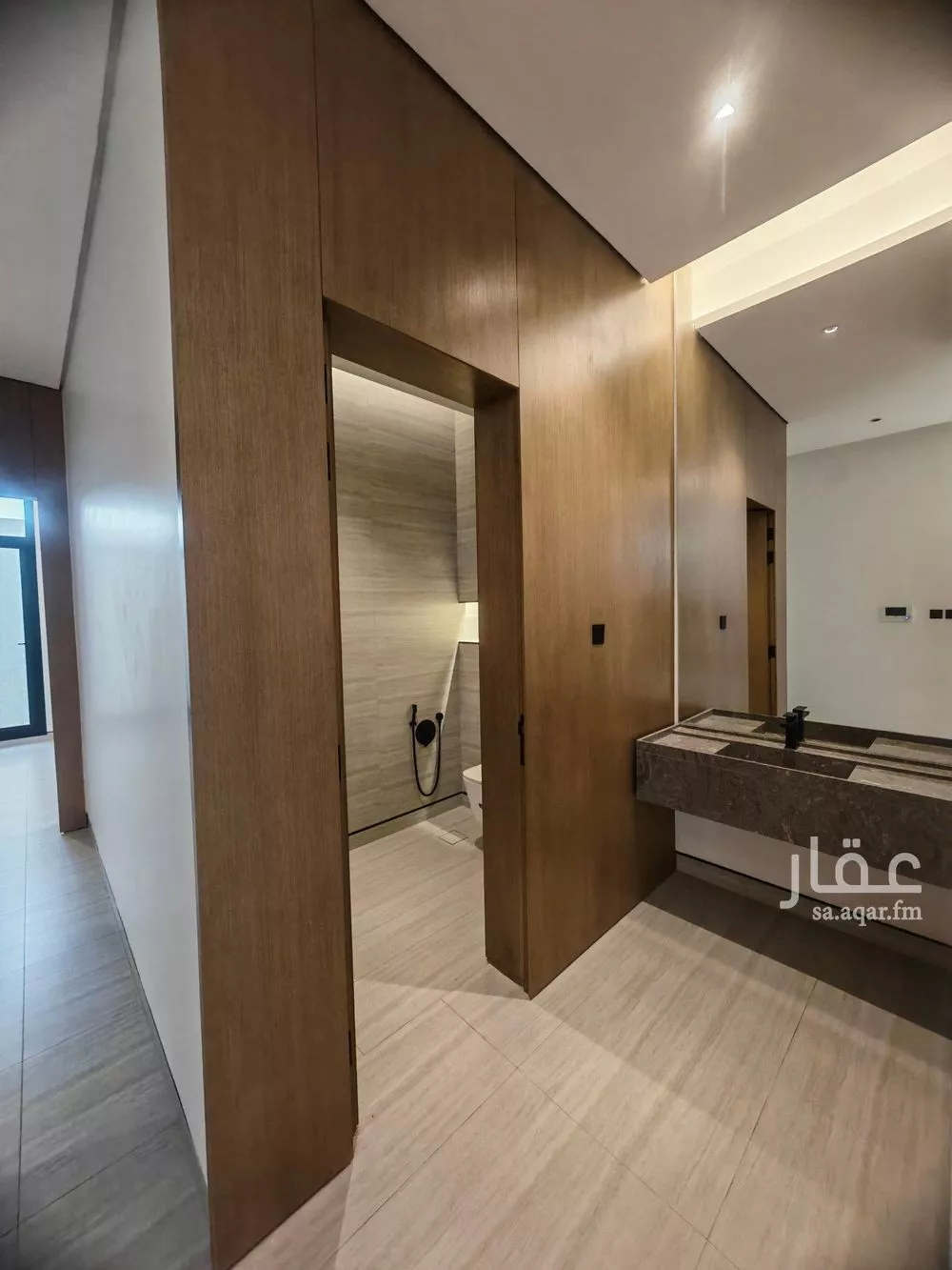 دور 4 غرف في العارض 3