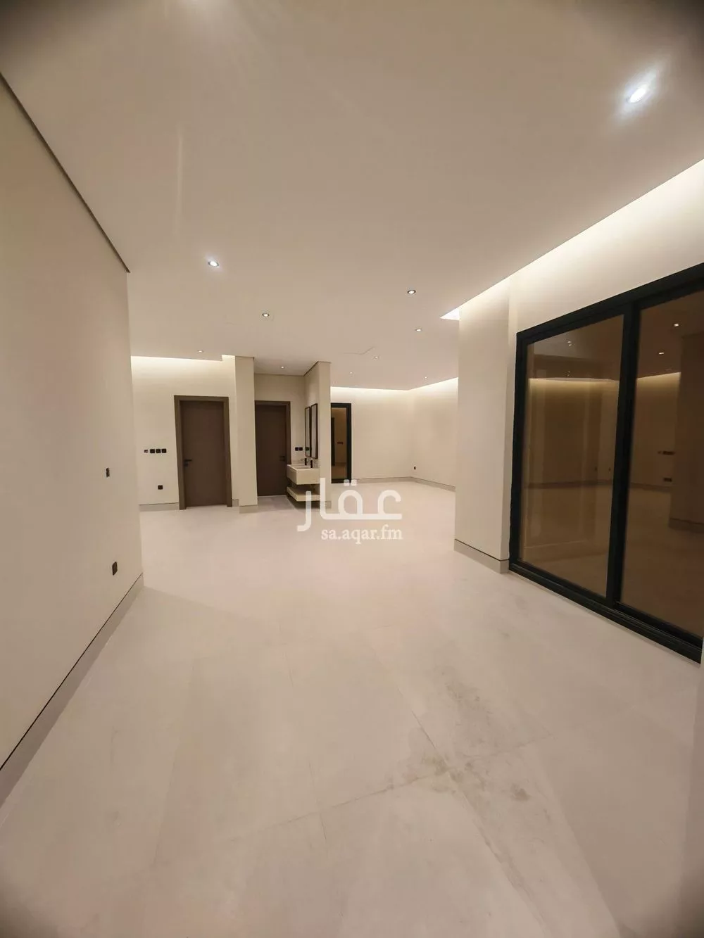 4 bedroom villa in Al Aridh, Riyadh 6