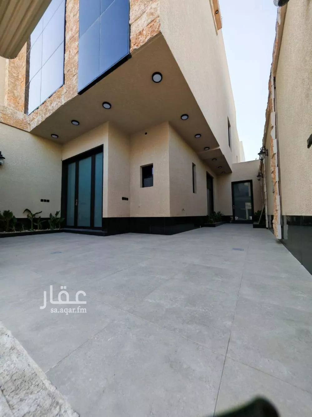 فيلا 5 غرف في النرجس 5