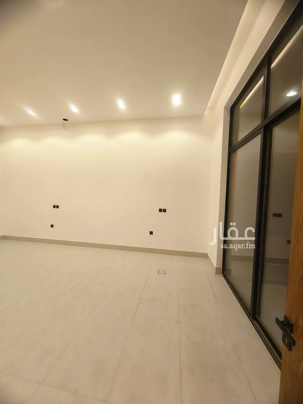 5 bedroom villa in Al Narjis 4