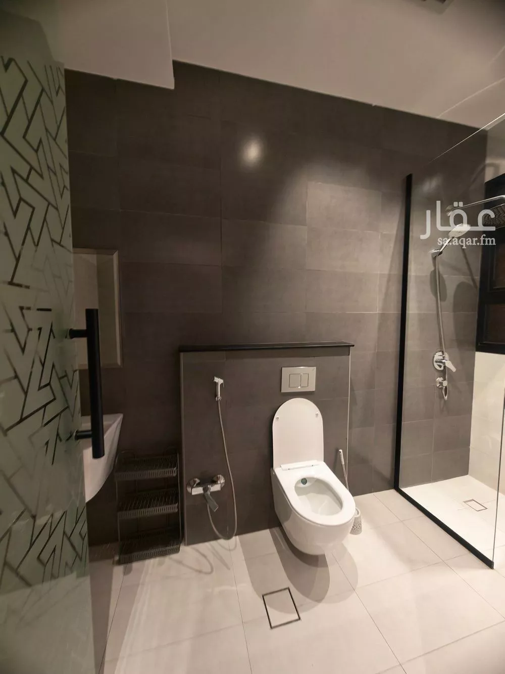 3 bedroom apartment in Al Aridh 5