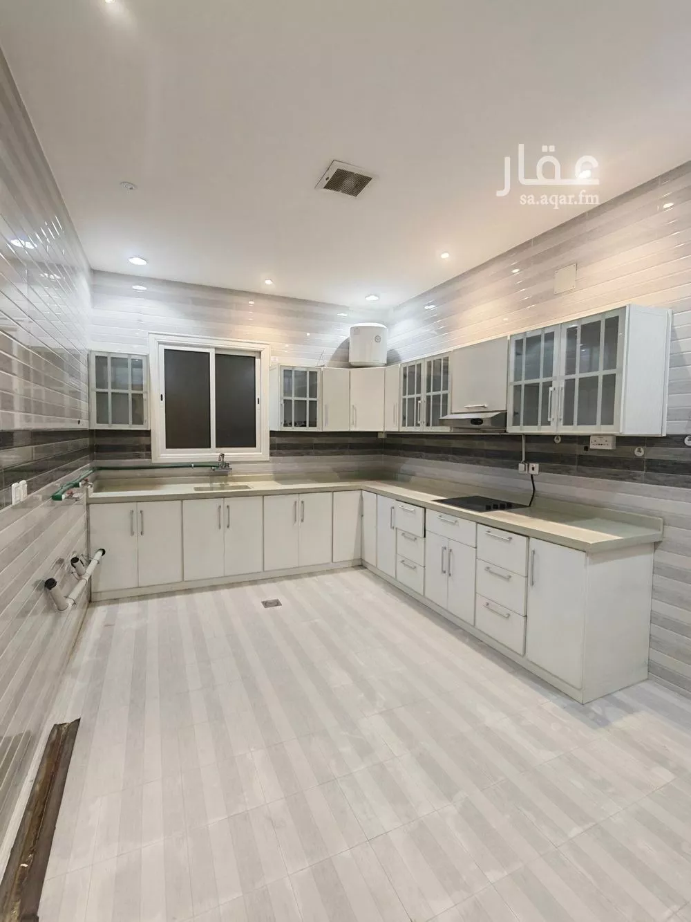 دور 2 غرف في العارض 5