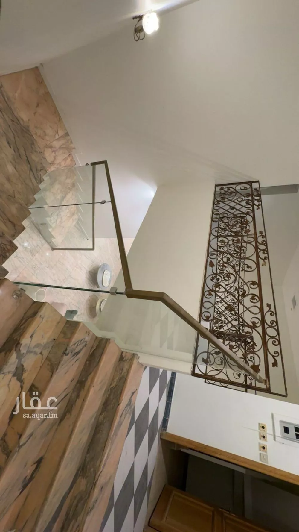 فيلا 7 غرف في الفيحاء 5