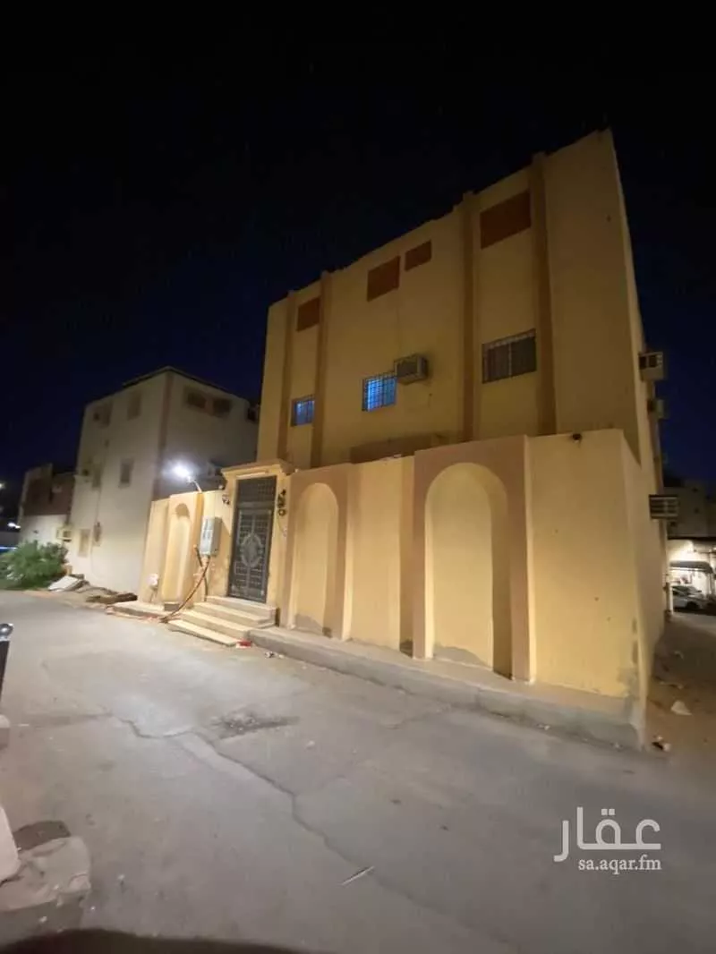 269 sqm building in Al Usayfreen 2
