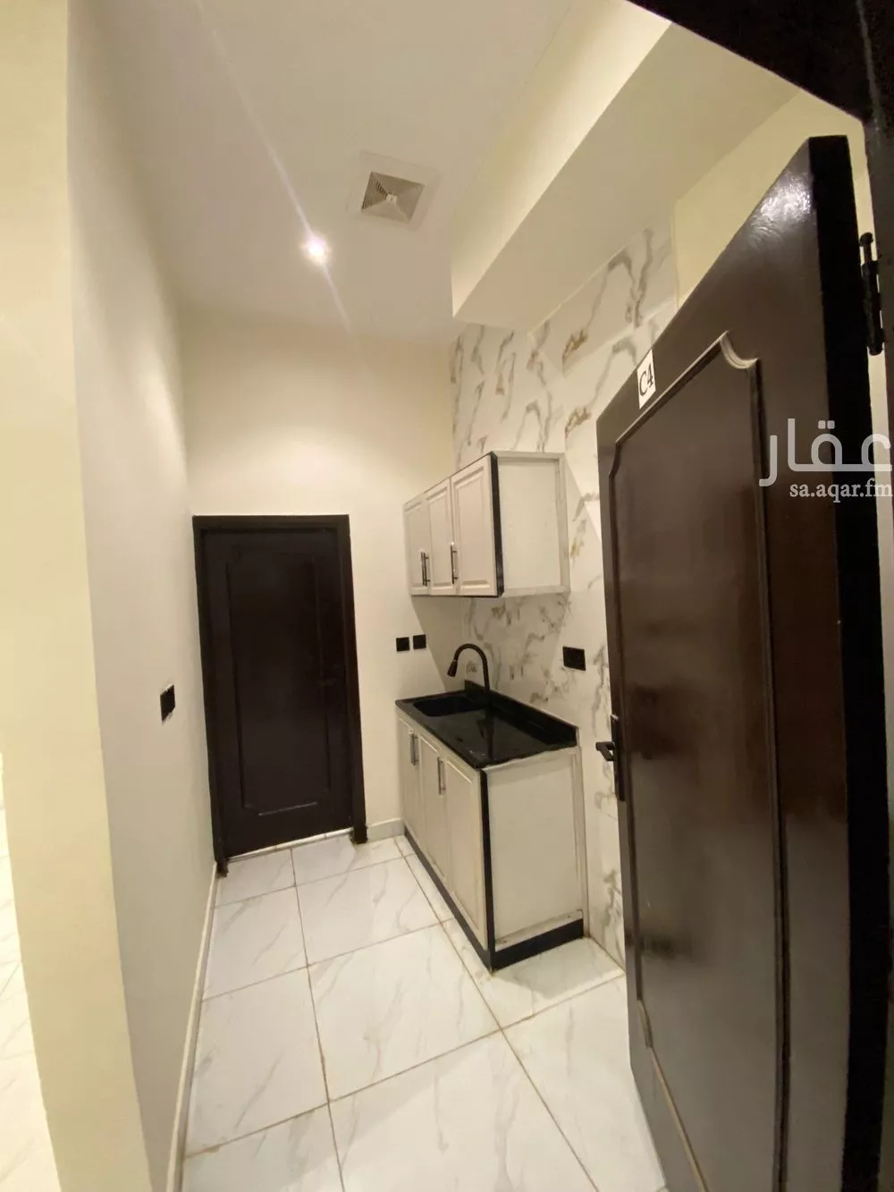 شقة 1 غرف في الملك فهد 1