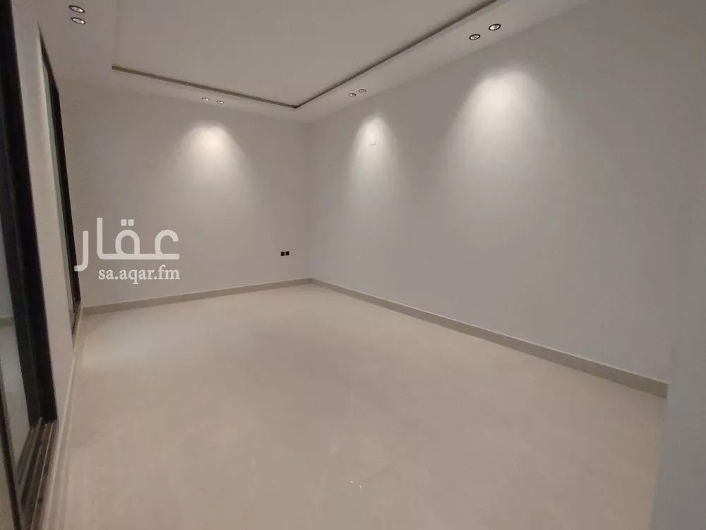 فيلا 5 غرف في الجنادرية 5