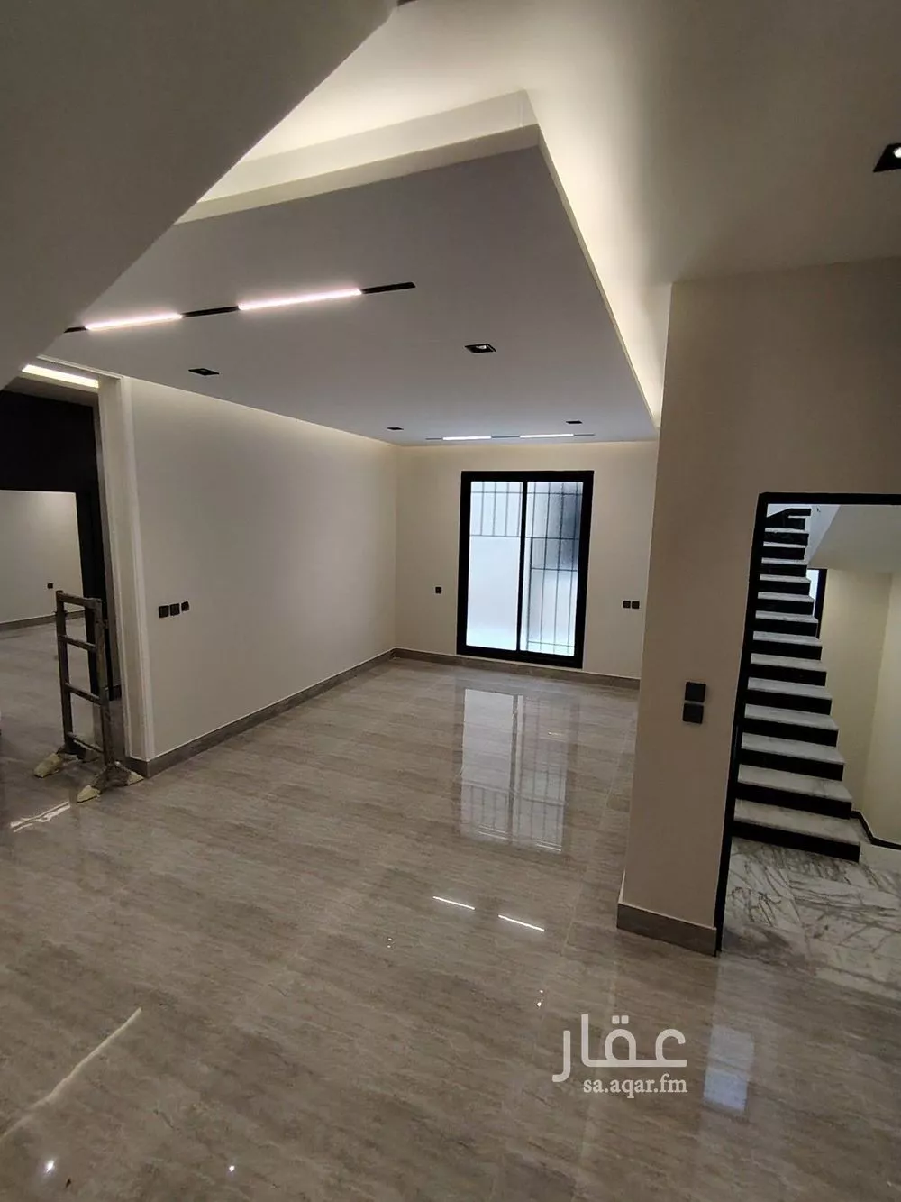 دور 5 غرف في الرمال 4