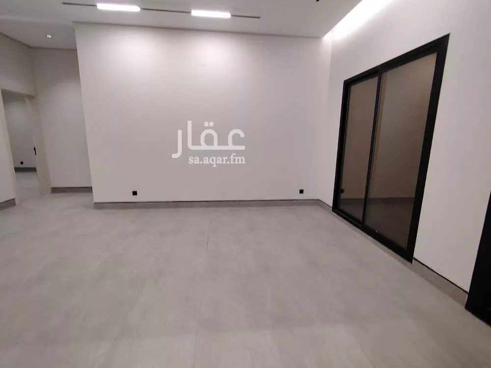 4 bedroom floor in Al Rimal 5