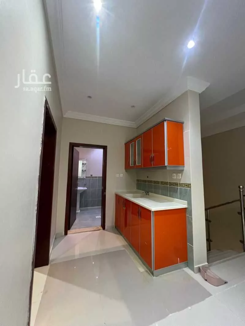 4 bedroom villa in Al Shiraa, Jeddah 4