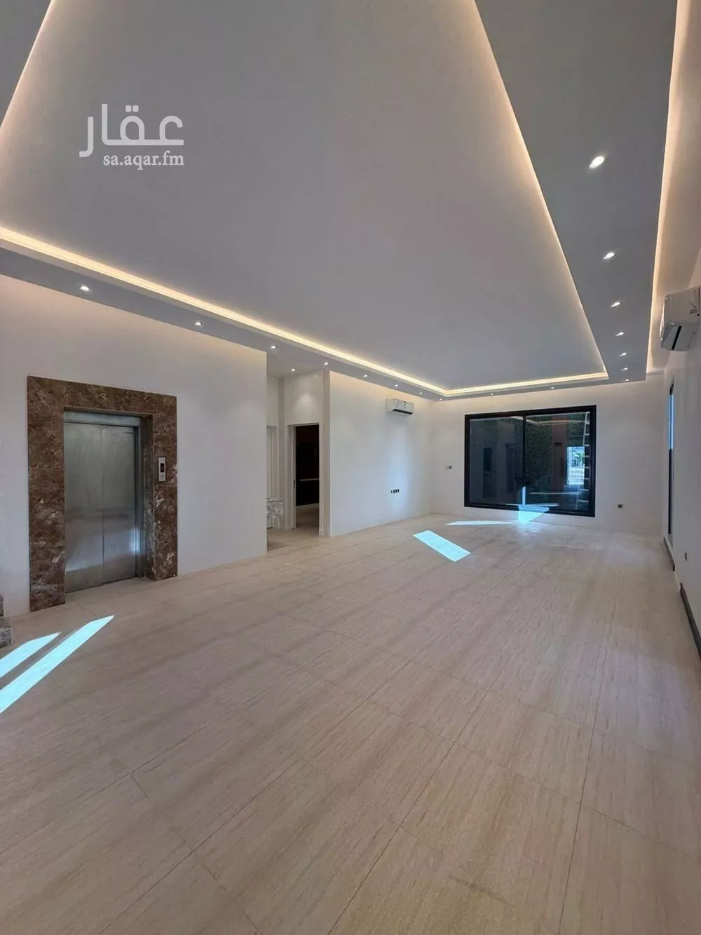 فيلا 7 غرف في العارض 1