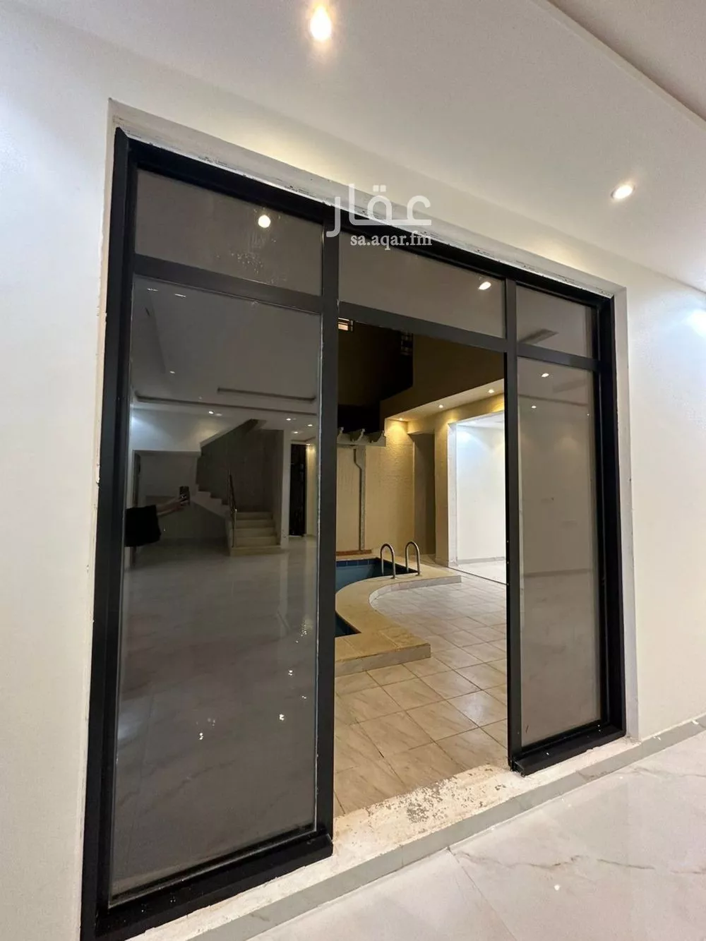 فيلا 7 غرف في الرمال 1