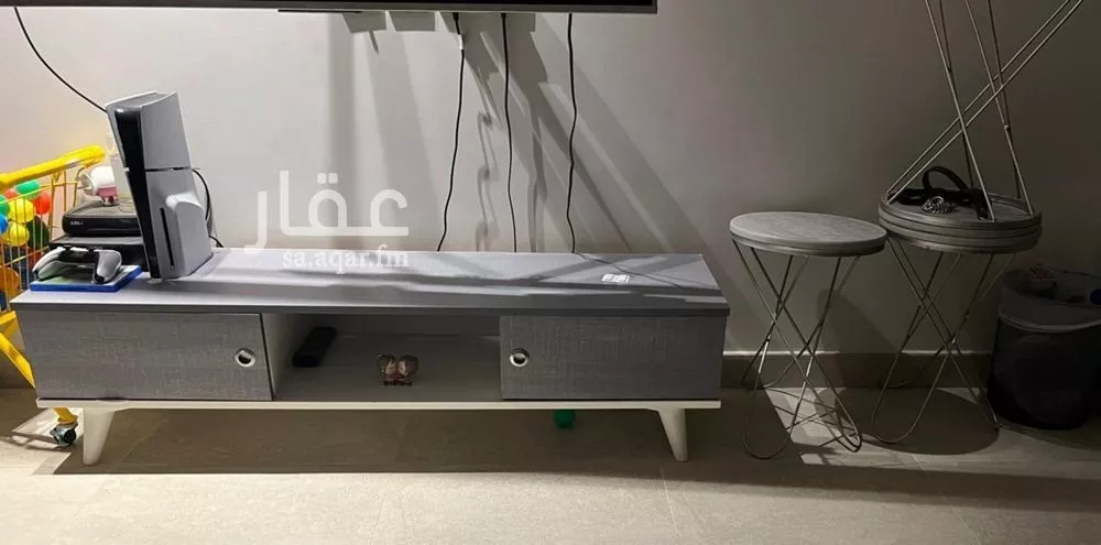 4 bedroom apartment in Okaz, Riyadh 14