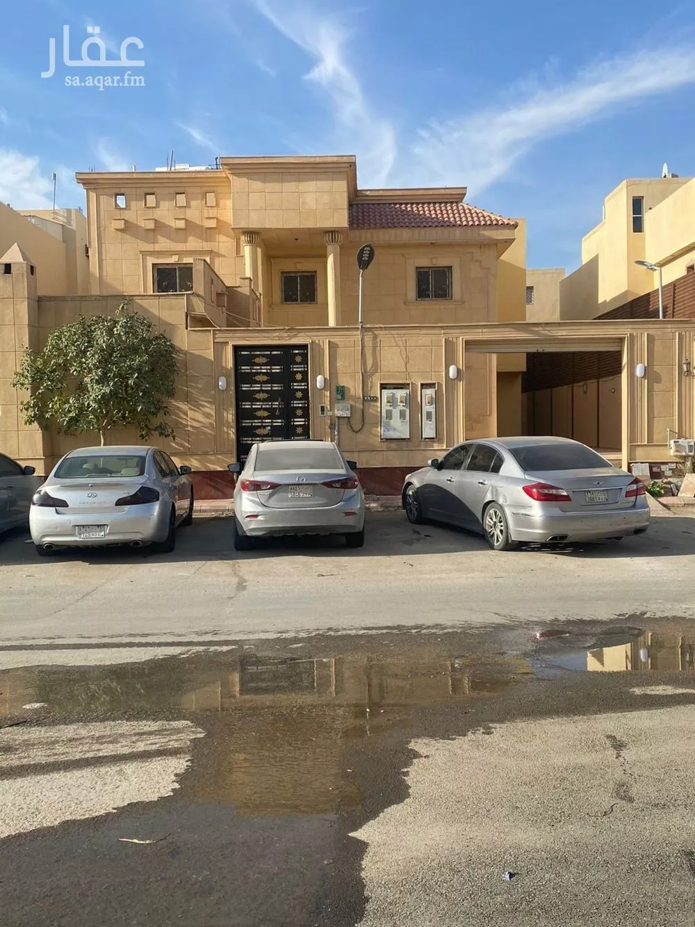 فيلا 10 غرف في القادسية