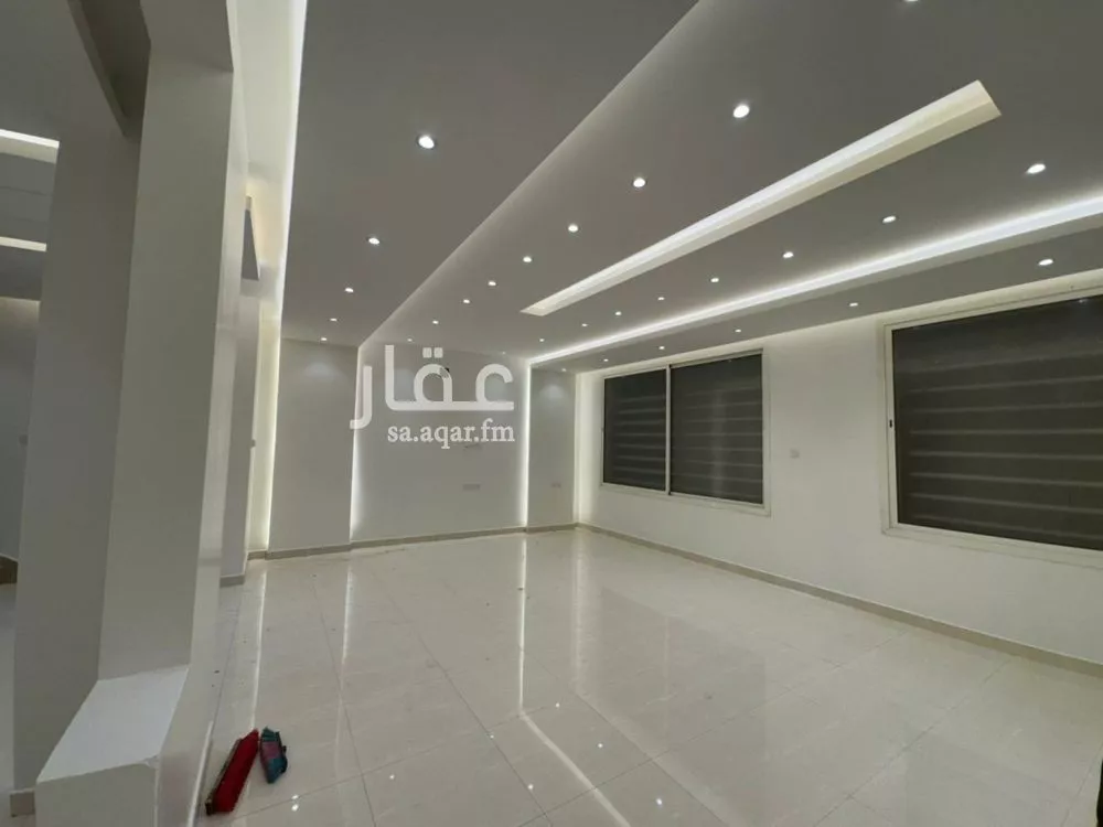 دوبلكس 7 غرف في النرجس 2