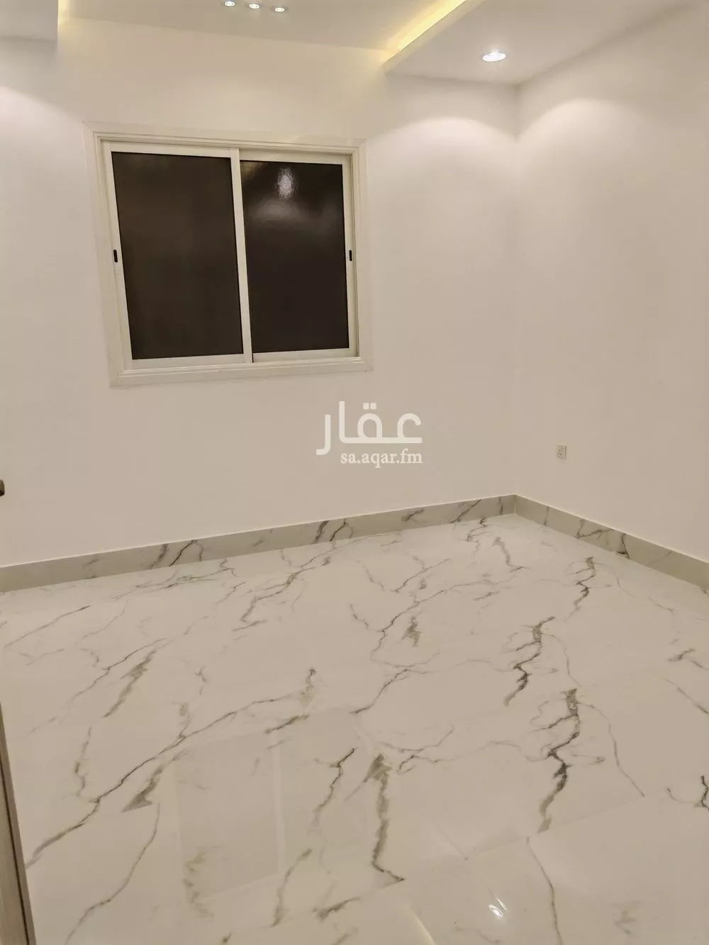 فيلا 7 غرف في العارض 5