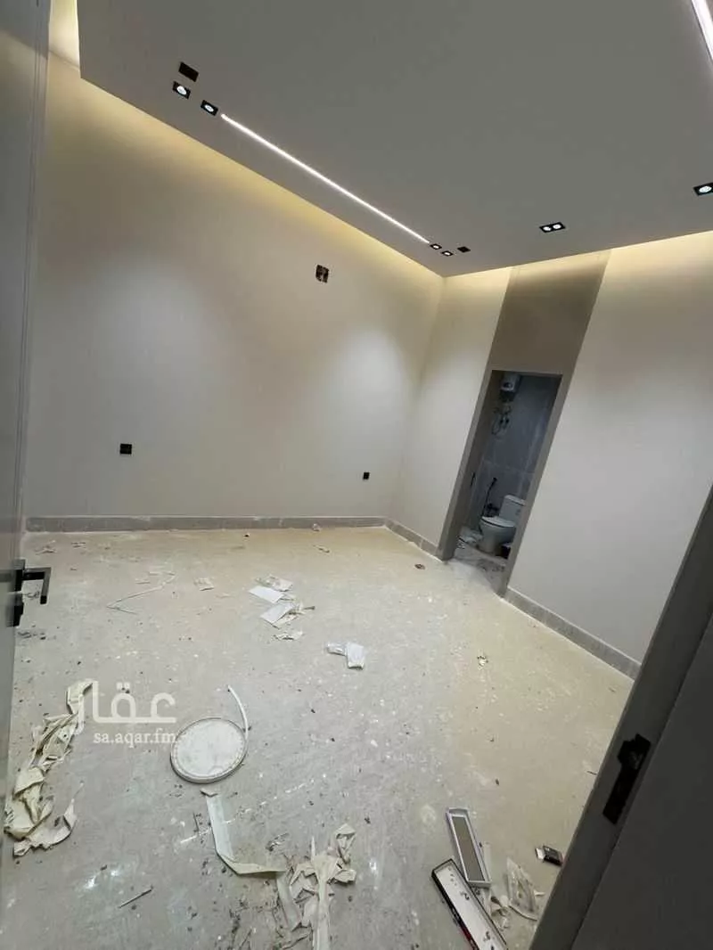 4 bedroom villa in Al Janadriyah, Riyadh 6