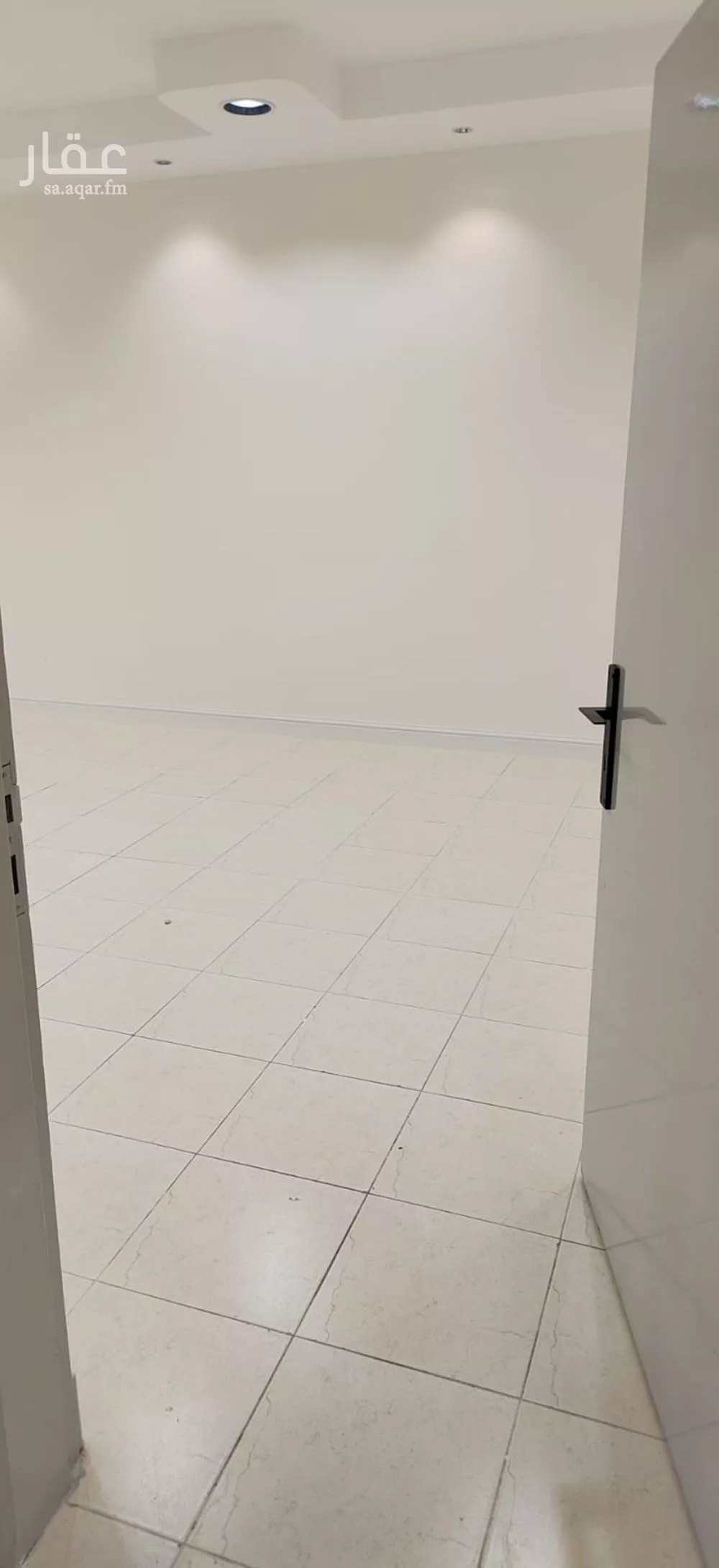 5 bedroom floor in Al Hazm 3