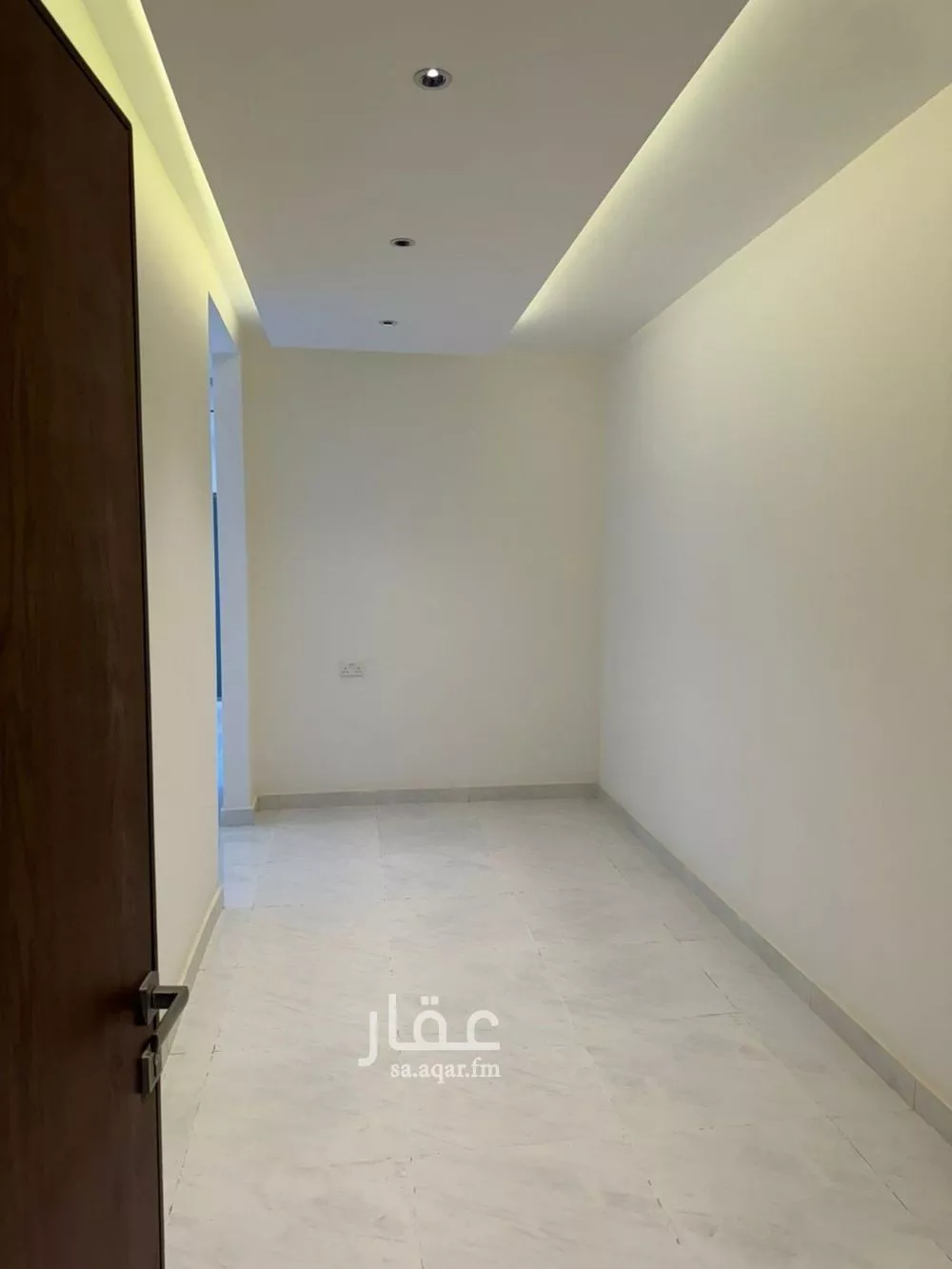 فيلا 4 غرف في الجنادرية 5