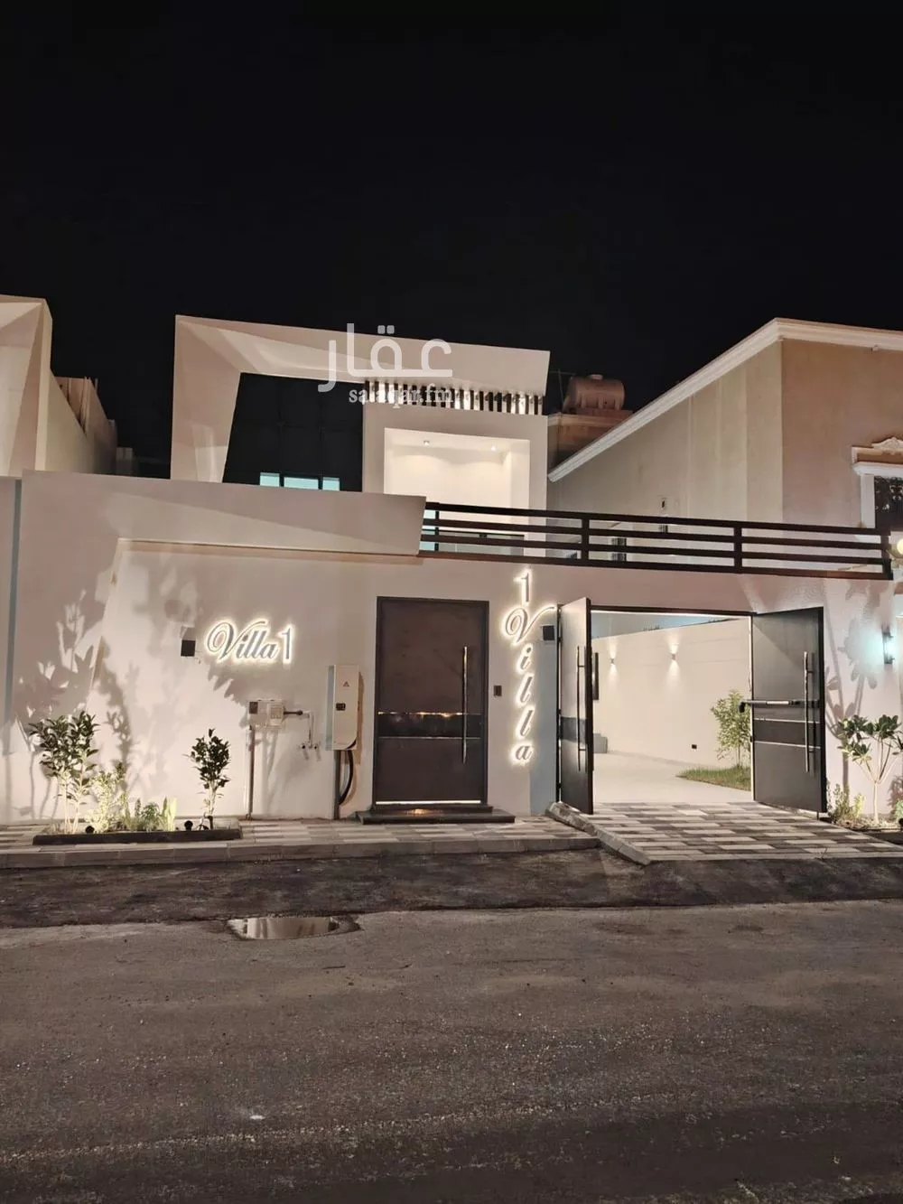 9 bedroom villa in Al Shiraa 2