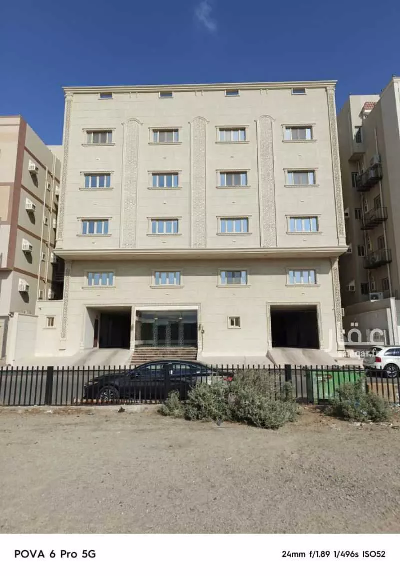 7 bedroom floor in Al Shawqiyyah 2