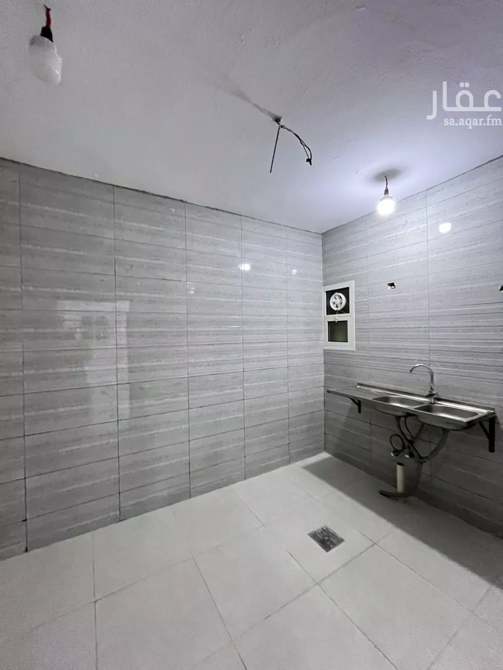 عمارة 239 م² في منفوحة الجديدة 3