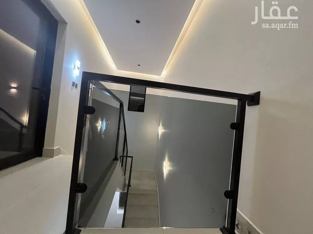 دور 4 غرف في شبرا 5