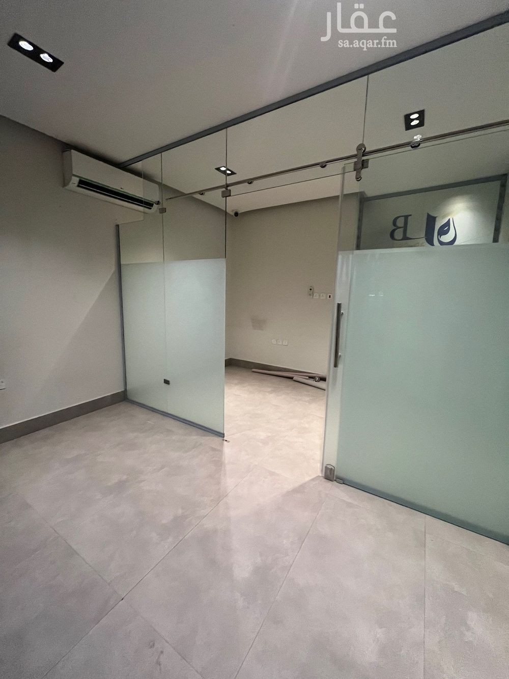 3 bedroom apartment in Shubra, Riyadh 5