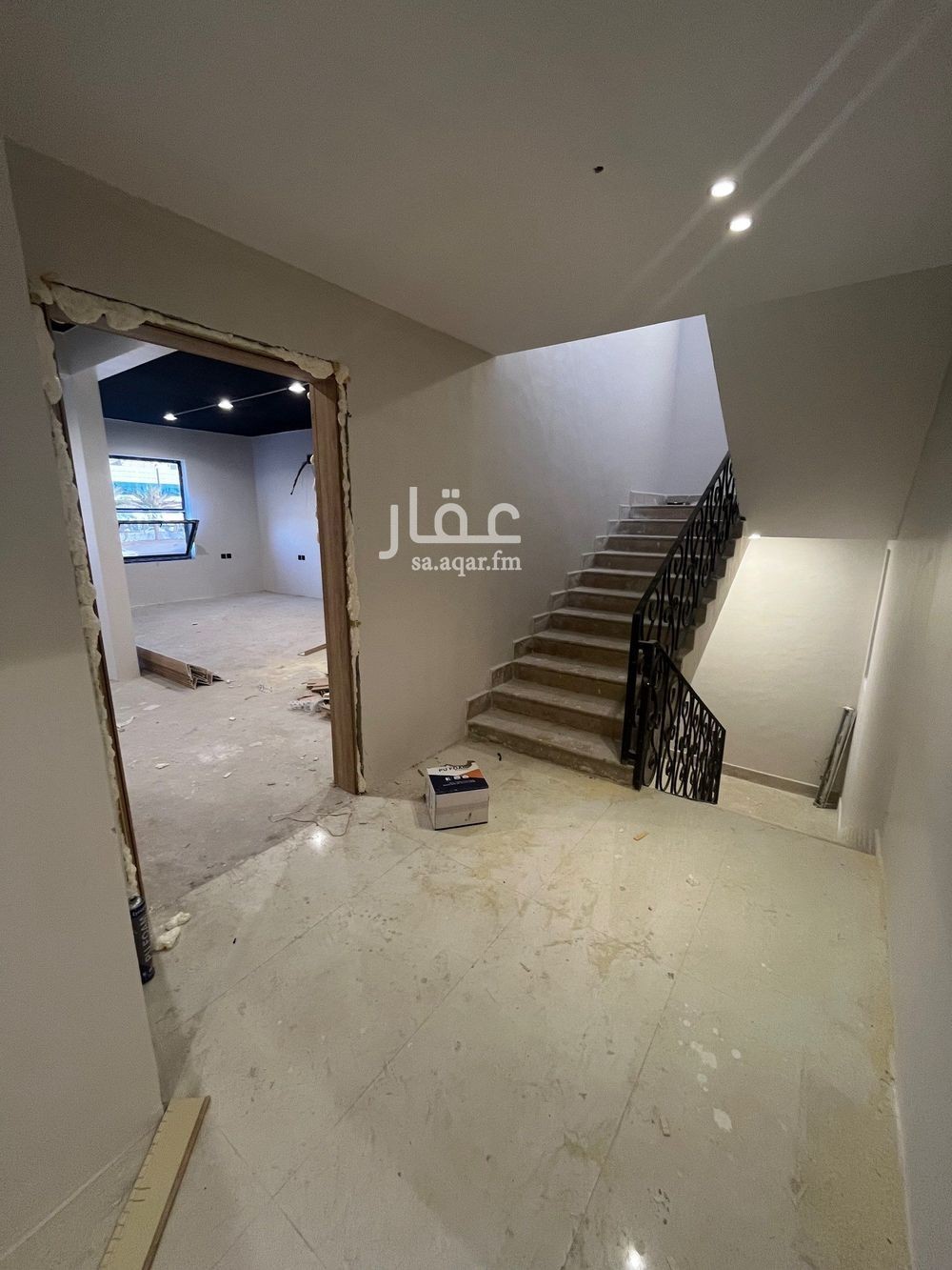 2 bedroom office in Shubra, Riyadh 7