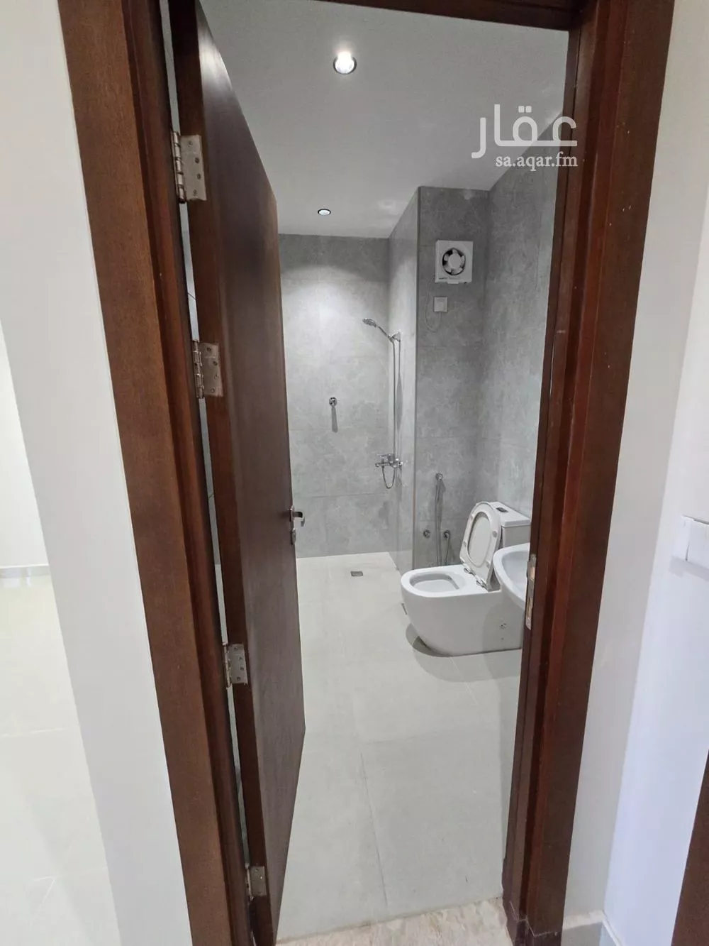 فيلا 7 غرف في نمار 2