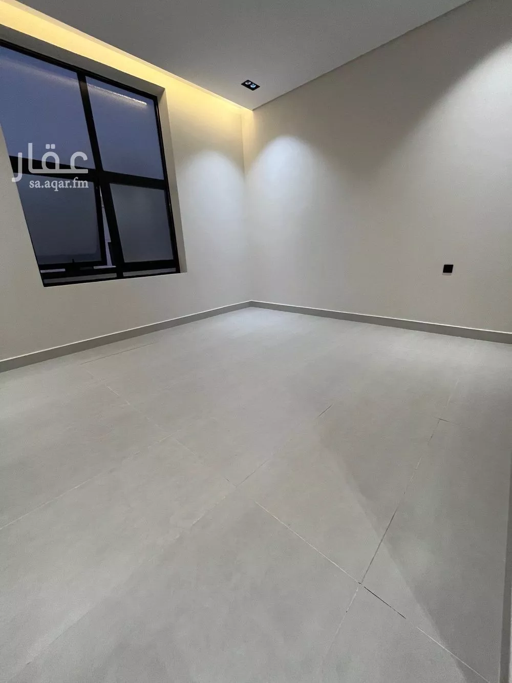 دور 6 غرف في السويدي 5